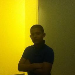 leslieveloz12's profile picture. 