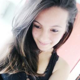 - Amanda de Cassia Crevelim 14 anos ;* ' Mas pra quem tem pensamento forte o impossivel é só questao de opinião . 
http://t.co/EW37l7eYz0