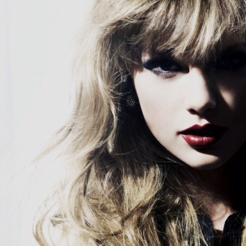 broken for life.♡ perrie is my princess.♡