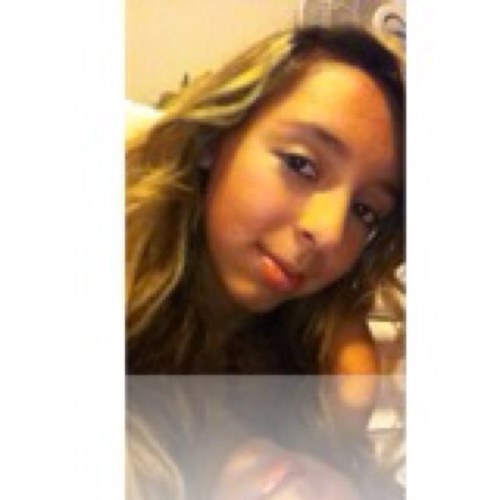 Im Diamond Fashion and volleyball is my LIFE!!! I have always wanted to go to Paris. Nothings impossibe impossible itsself says ImPossible. And im single