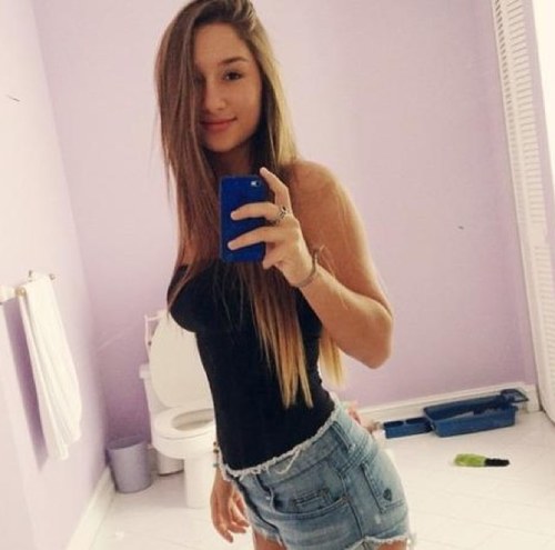 My name is April. I love parties. I am really down to earth Single