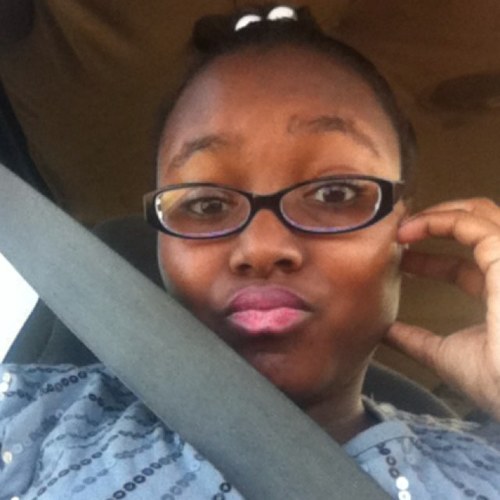 Hi! ✋ Trieaa ♊♊16 Years young New Auntie November 20, 2011 Braylon and Braxton June20th my day ♊♊ follow me and I'll follow back