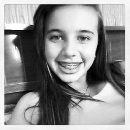 Quem se deescreve se limita ! ;*