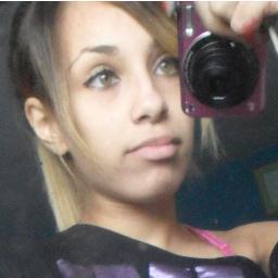 me segue ,eu sigo de volta ..(FOLLOW ME, I FOLLOW BACK)