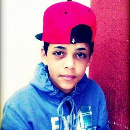É , MEU AMIGO FALOU QUE É BOM EU QUERO PEGAR TAMBÉM. ♫