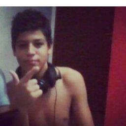 - Enquanto DEUS for meu chão , nao a quem me derruba !!  https://t.co/i8fsuYyhMA
