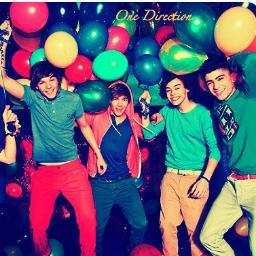 Holaa ♥ Bueno me llamo Angela soy una chica BELIECTIONER! *.* amo a Harry Edward Styles y me escapé de un manicomio! owww :33 soy GENIAL! LO SÉ LO SÉ! OH SI!