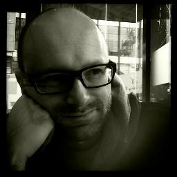 Graphic Designer | Husband | Dad | Electro beats | Moby-look-alike