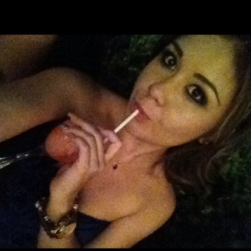 NadrisAng's profile picture. 