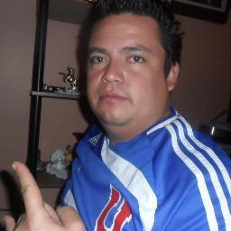 Trabajador ,Padre Amante de la Familia Hijo Amado, Hincha Incondicional de la Universidad de Chile, Amante de La musica