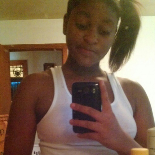 Class Of 2014 .. Proud Mother (: daughter : Ma'Laysiah Michelle Young ! I love basketball , kobe & track .. i love these 2 ; @ImOnly_Meeee & @shytia_moore