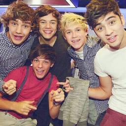 Kita Directioners yang pengen banget di follow 1D INI CIYUS LHO• cipok @onedirection Always open follow Saturday •010213•