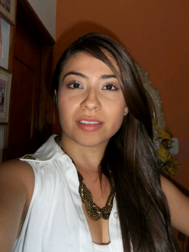Enamorada de la vida y agradecida con Dios... Feliz.
