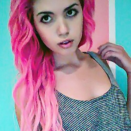 Aly Antorcha. || Tumblr Famous. || I like to dye my hair a lot. || Single/Looking. || {Roleplay Account}