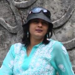 Graphic Designer - founder of Mouse Design House