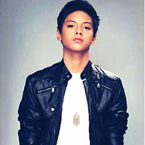Ako si Patrick Rivero. Kasali ako sa barkada kami din ang SUN SPIKERS! Since first pa may gusto na talaga ako kay ella. 

WechatID: impatrickrivero
