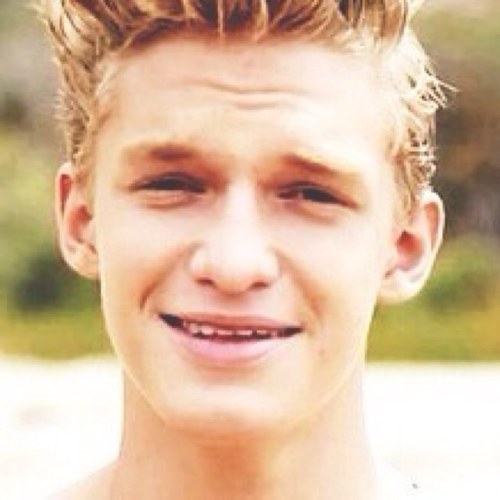 idk i just really love demetria lovato and cody simpson