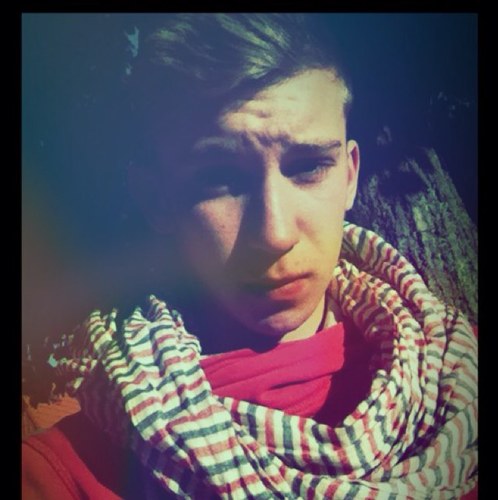 Bautschiiii's profile picture. Hi guys 

 17  Vienna  Daily Uploads  Englisch / Español / Deutsch  Pics / Post  Just Follow