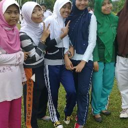Hello I'm Annisa Qurrota A'yun. My friend usually call me Annisa.