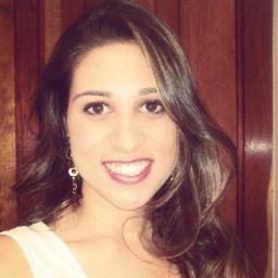 Relações Públicas, artista plástica e pesquisadora. Amo muito a Deus. Gosto de música, arte, tendências de mercado e tecnologia, criar e ter novas ideias.