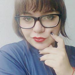 Sou a Senhorita Inesquecível,Senhorita Lugar Nenhum.Senhorita Não Ligo.Para o que fiz comigo '8)