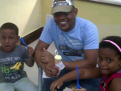Abogado, egresado de la Universidad Autonoma de Santo Domingo. Especialista en Derechos Humanos y Derecho Internacional Humanitario