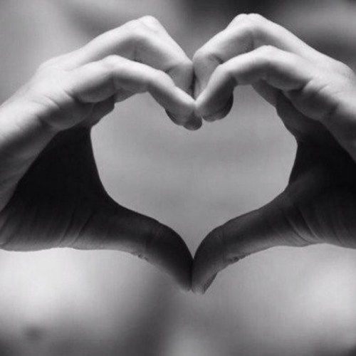 All alone looking for someone to keep my heart and control my heart!!