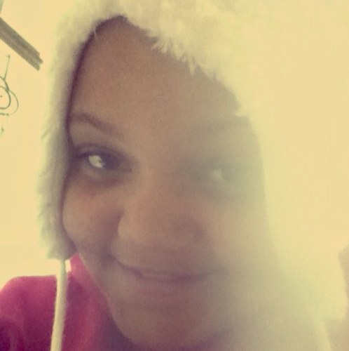 I love to sing and dance and make lots of friends(: