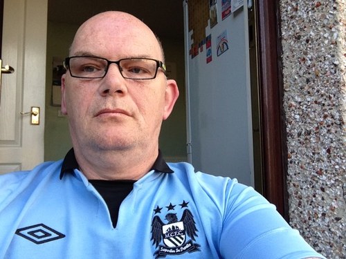 Man city fan. Married to the lovely Georgina. Grandad of 5. Dad of 2. Rockabilly mad man.