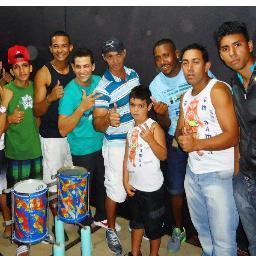 A banda Tarados em Samba, tem como estilo o Axé/Pagode Baiano, formada com muita alegria, ela está começando a levar o swing gostoso, pra galera desse Brasil.
