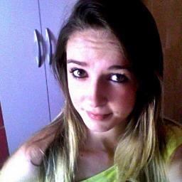 Obrigado por existir na minha vida minha pirralha te amo muito minha pequena princesinha *-* 
Ela é só minha então vê se não cresce o olho!
por: @matheeeussk8