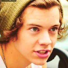 - you're in love with 5 boys? you whore! me: no i'm directioner i follow back! xx
