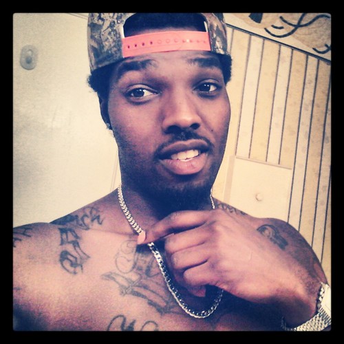 TaeFelder's profile picture. High maintanence 9700_LW