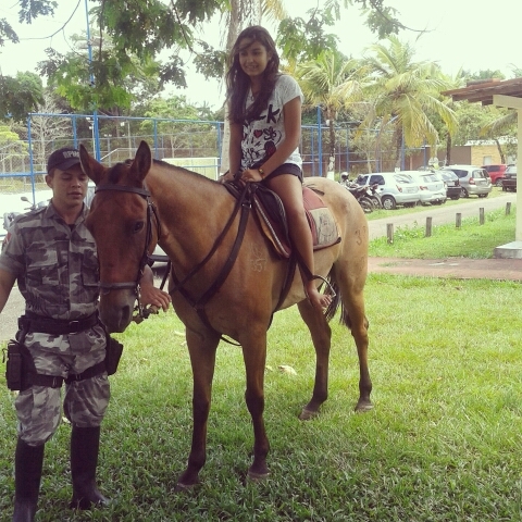 ♥Escrevo aqui no presente para que no futuro seus olhos possam lembrar de mim, quando sua mente me esquecer (Bob Marley) 3 ♥