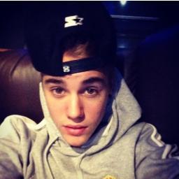 I love Justin Bieber just a little bit. 9/6/12 22/2/13. Read my Fanfiction '