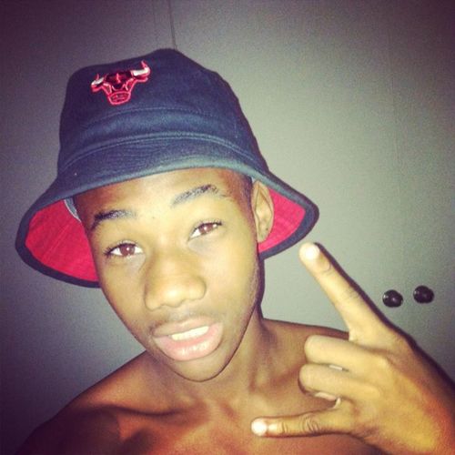 Bitch follow me or suck dick

FOLLOW ME #TeamFollowBack .