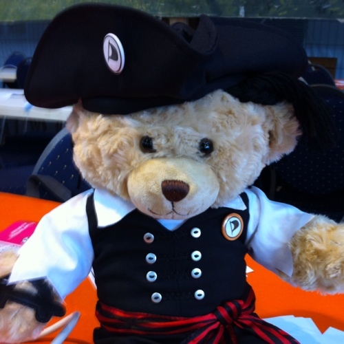 LeichtmatroseBW's profile picture. RT doesn't mean endorsement. Favs are simply bookmarks. Nur noch sporadisch hier. Mastodon: @leichtmatrose@sueden.social