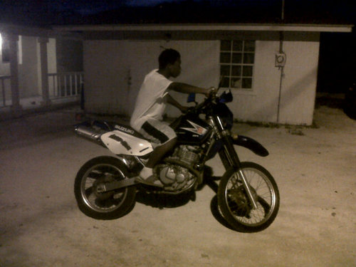 Roc-Boy mascot on da paper chase ntn mre important dan da mula #SOD @bossviyaja wazz here @world_bawse waz h3r3 bruhh