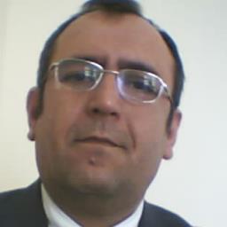 “Özgürlüğün en büyük düşmanı, halinden memnun olan kölelerdir…” Che