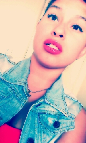 ♥Alexa Corona♥
Full mexican c; im 5'4 /.\ (tall) I live in Denver 303 (;  I love photography c; &&  well im 15 ^.\ 9/4/97 ^.