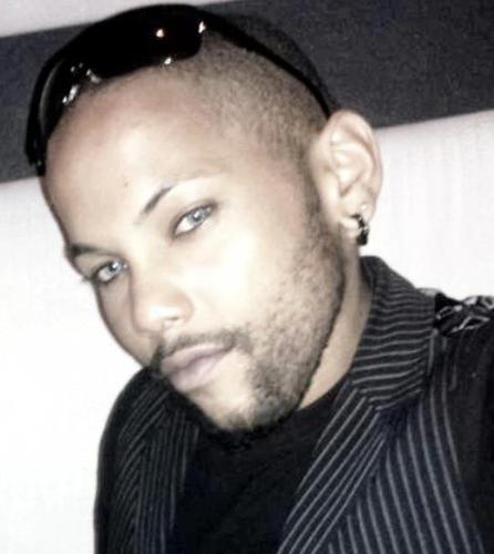 what up im Dominic, im 28 years young and currently going through life
