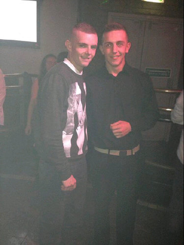 damian_094's profile picture. Go for the aesthetic look..