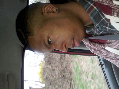 Future college ballplayer  #teamlightskin #teamfollowback #Teamcurly #TeamAthletic #Teamtall #teamsingle #teambasketball #teamblackberry #teamBrian
