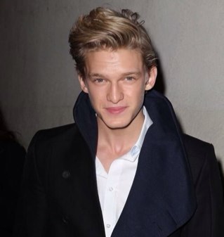 16 and in love with a boy who dosen't know i exsist. That boy is.... Cody Simpson. Follow for updates on cody #teamfollowback