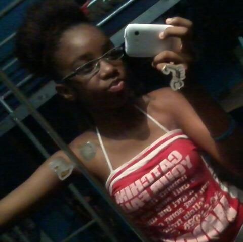 #Réseau Gyal..! I.Z.I.   INSTAGRAM : Lady_Thug_