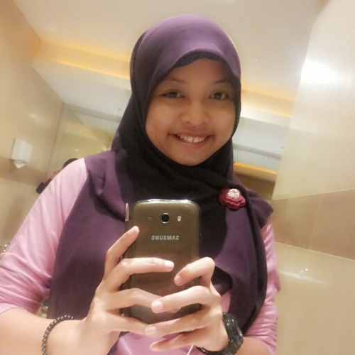 i'm psychology student, unique, amazing, simple, n my life is colorful