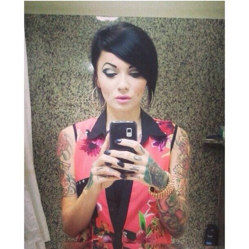 TATTEDPRINTCESS's profile picture. Fanpage for the lovely Queen T of BGC11  @blackoutpassout