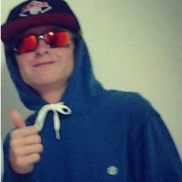 Crack, maconha e cocaína; o diabo em forma de pedra, erva e pó.