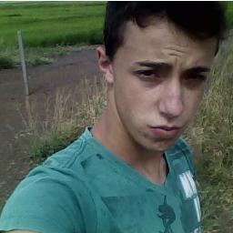 Gremista,sincero,amigo,feliz.. 15 anos, Aniversário 31/10..Segue q eu sigo de volta!