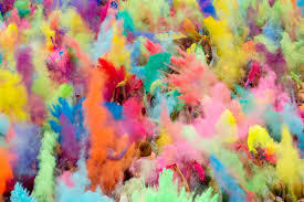 El festival de colores conocido como HOLI, se desea realizar en Talca,si logramos una convocatoria de mas de 8.000 personas. sera mas fácil concretar esta idea